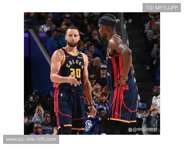 勇士后卫关键抢断转化为致命得分