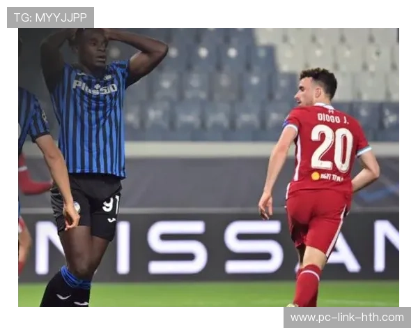 利物浦夜训：门将出球速度与中场接应的默契被不断测试